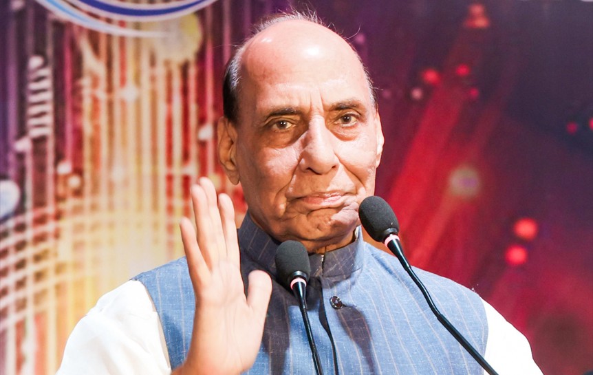 सप्लाई चेन बिगड़ने से अर्थव्यवस्था और ग्लोबल ट्रेड पर सीधा असर... राजनाथ सिंह ने मिडिल ईस्ट संकट पर जताई चिंता