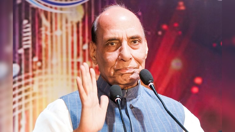 सप्लाई चेन बिगड़ने से अर्थव्यवस्था और ग्लोबल ट्रेड पर सीधा असर... राजनाथ सिंह ने मिडिल ईस्ट संकट पर जताई चिंता&nbsp;