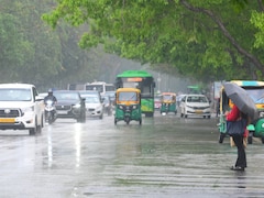 Rain Alert: आज आंधी, बारिश के साथ गिरेंगे ओले, दिल्ली से यूपी-पंजाब तक बिगड़ेगा मौसम, अप्रैल में भी राहत नहीं