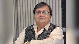 Rakesh Bedi's Real-Life <i>Dhurandhar</i> Move: Left IIT Entrance Midway For Theatre Rehearsal