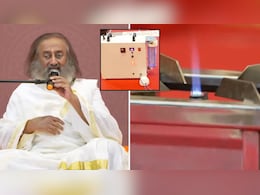 'पानी से जलेगा चूल्हा, नहीं होगी LPG की जरूरत...' सिलेंडर सप्लाई शॉर्टेज के बीच श्री श्री रविशंकर का वीडियो वायरल, बताया कैसे पानी से जलेगी गैस