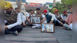 कारगिल योद्धा से थाने में मारपीट! डीआईजी ने टीआई को किया लाइन अटैच; 5 घंटे चला पूर्व सैनिकों का धरना