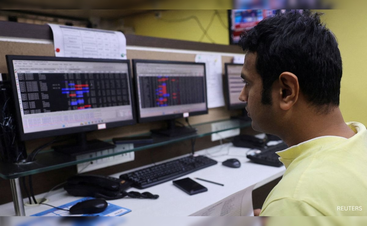 1 अप्रैल से बदल गए कमाई के नियम, शेयर Buyback और डिविडेंड पर देना होगा ज्यादा टैक्स, F&O ट्रेडर्स की भी बढ़ी टेंशन,जानें हर बात