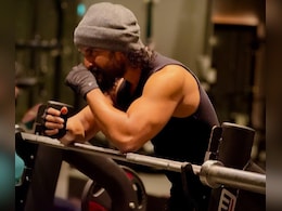 &lsquo;द पैराडाइज&rsquo; स्टार नानी ने मार्च की शुरुआत की जबरदस्त फिटनेस के साथ, फोटोज ने बढ़ाया तापमान