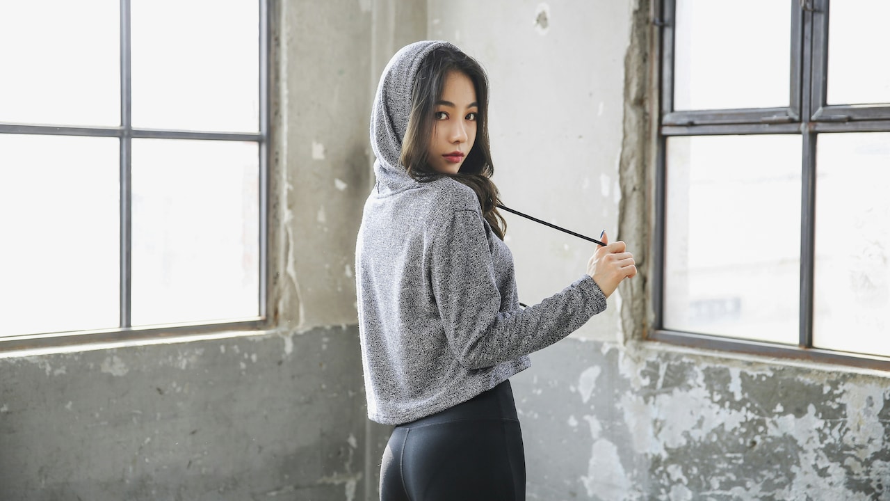 5 Best Crop Hoodies Offering The Ideal Mix Of Comfort And Support 5 Best Crop Hoodies Offering The Ideal Mix Of Comfort And Support