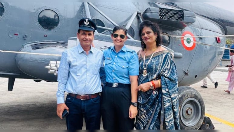 बारां की बेटी ॠषिना भारतीय वायु सेवा की बनी फ्लाइंग ऑफिसर, बोलीं- बचपन का सपना पूरा हो गया&nbsp;