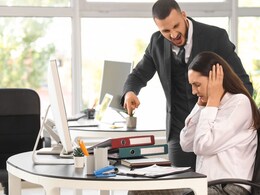 Viral News: बॉस वारंवार 'त्या' शब्दाने चिडवायचा, तरुणी कोर्टात गेली, कंपनीला तब्बल 29 लाखांचा दंड!