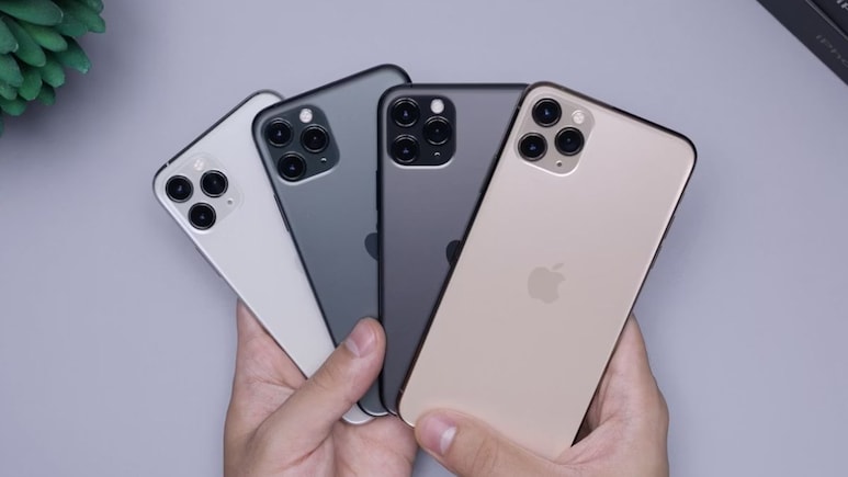 Apple Gives iPhone Designers Rare Bonuses to Fight AI Firm Poaching