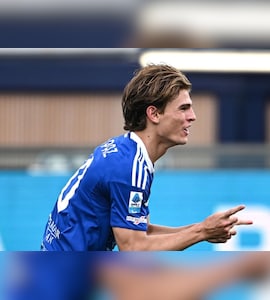 Como Swat Aside Pisa To Boost Champions League Hopes