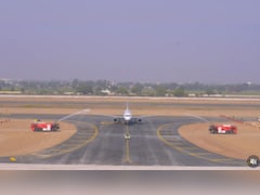 Noida Airport:  3900 मीटर लंबा रनवे, हर साल 12 मिलियन यात्री, जानिए कैसा बना है देश का सबसे बड़ा हवाई अड्डा, नोएडा इंटरनेशनल एयरपोर्ट की इनसाइड फोटोज