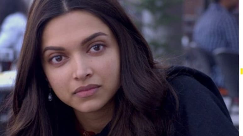 मुंबई की दमघोटू हवा से टूटा दीपिका पादुकोण के सब्र का बांध, BMC पर फूटा गुस्सा