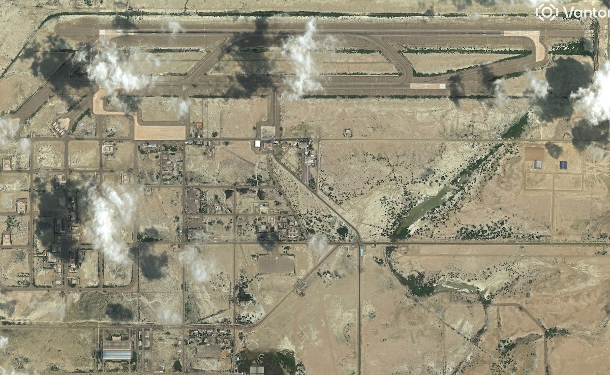 Iran-Israel War Live: ईरान ने इराक के कुर्दिस्तान में US एयरबेस पर किया हमला, 5 मिसाइलें दागने का दावा