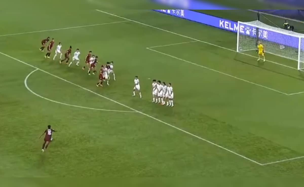 Watch: India Womens Football Star Manisha Kalyan Slams Stunning Free-Kick, Earns Cristiano Ronaldo Comparison