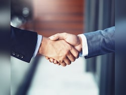 JSW Motors Ties Up With French Firm Dassault SystAmes For Digital Drive