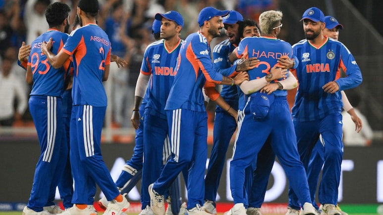 Ind vs Nz Final:  एक खिताब और 3 कारनामे... न्यूजीलैंड को हराकर टीम इंडिया ने रच दिया इतिहास