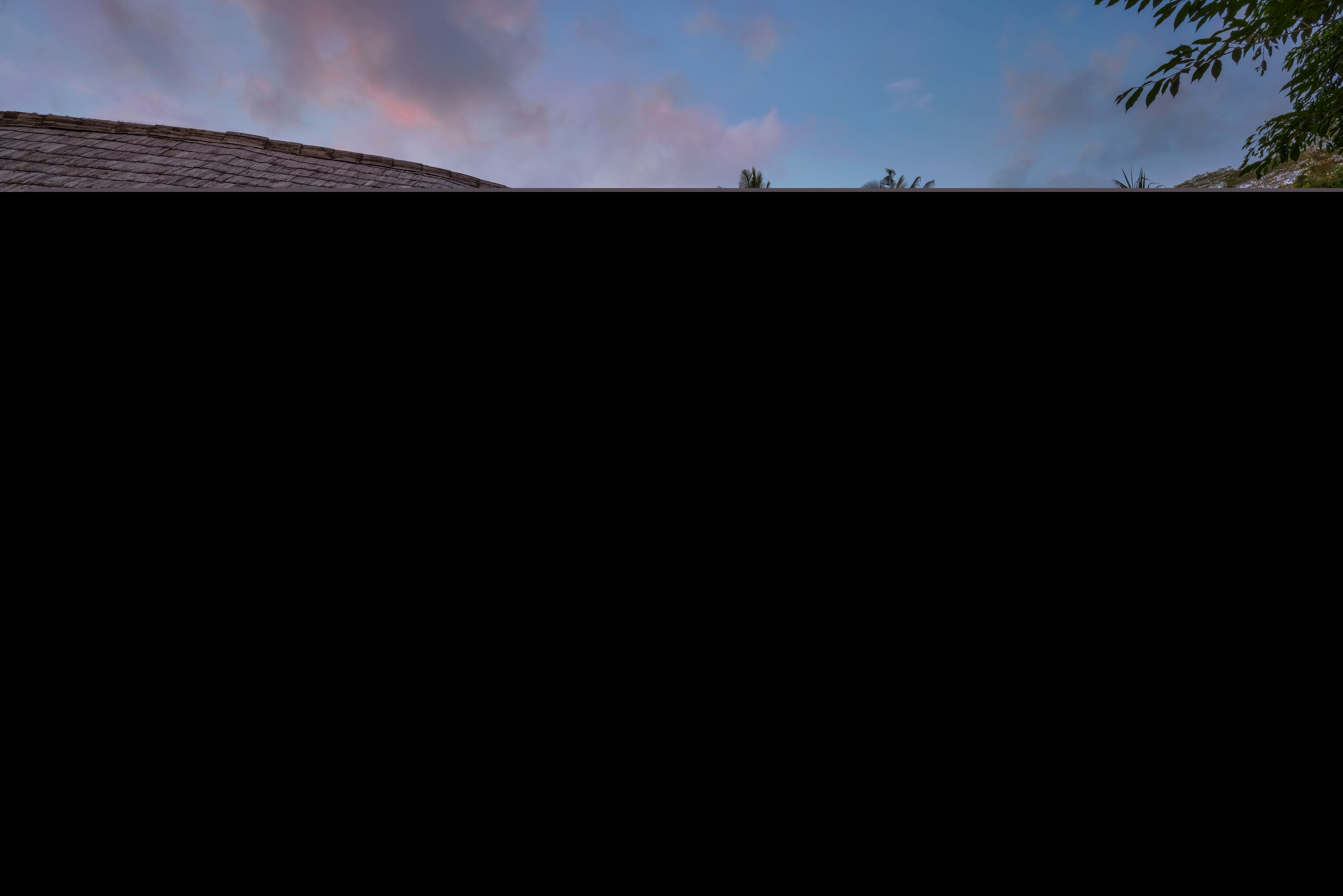 The cocoons of Kubu. Photo: Mandapa