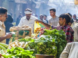 KDMC News: फेरीवाल्यांकडून हप्ता घेऊन लाखोची माया जमविली, KDMC अधिकाऱ्यांवर आरोप, शिंदे गट आक्रमक