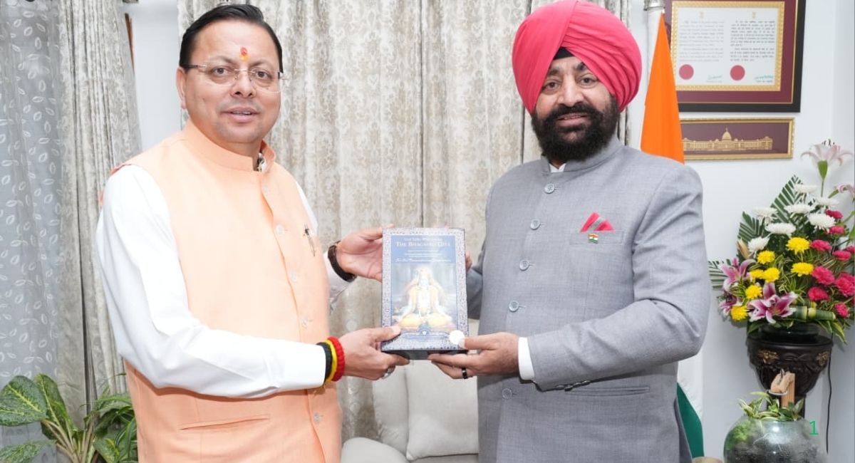 धामी कैबिनेट का हुआ विस्तार, इन 5 विधायकों ने ली मंत्री पद की शपथ