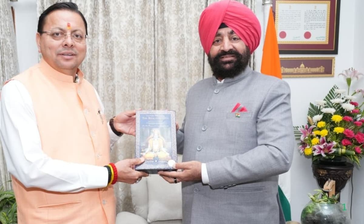 धामी मंत्रिमंडल का विस्तार: आज सुबह 10 बजे राज्यपाल दिलाएंगे शपथ; 5 नए चेहरों को मिल सकती जगह