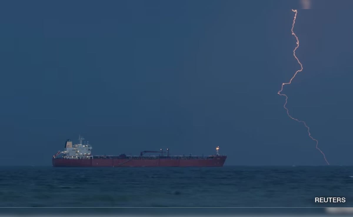 92,000 टन LPG वाले दो और भारतीय जहाजों ने पार किया होर्मुज, दो-ढाई दिन में पहुंचेंगे भारत