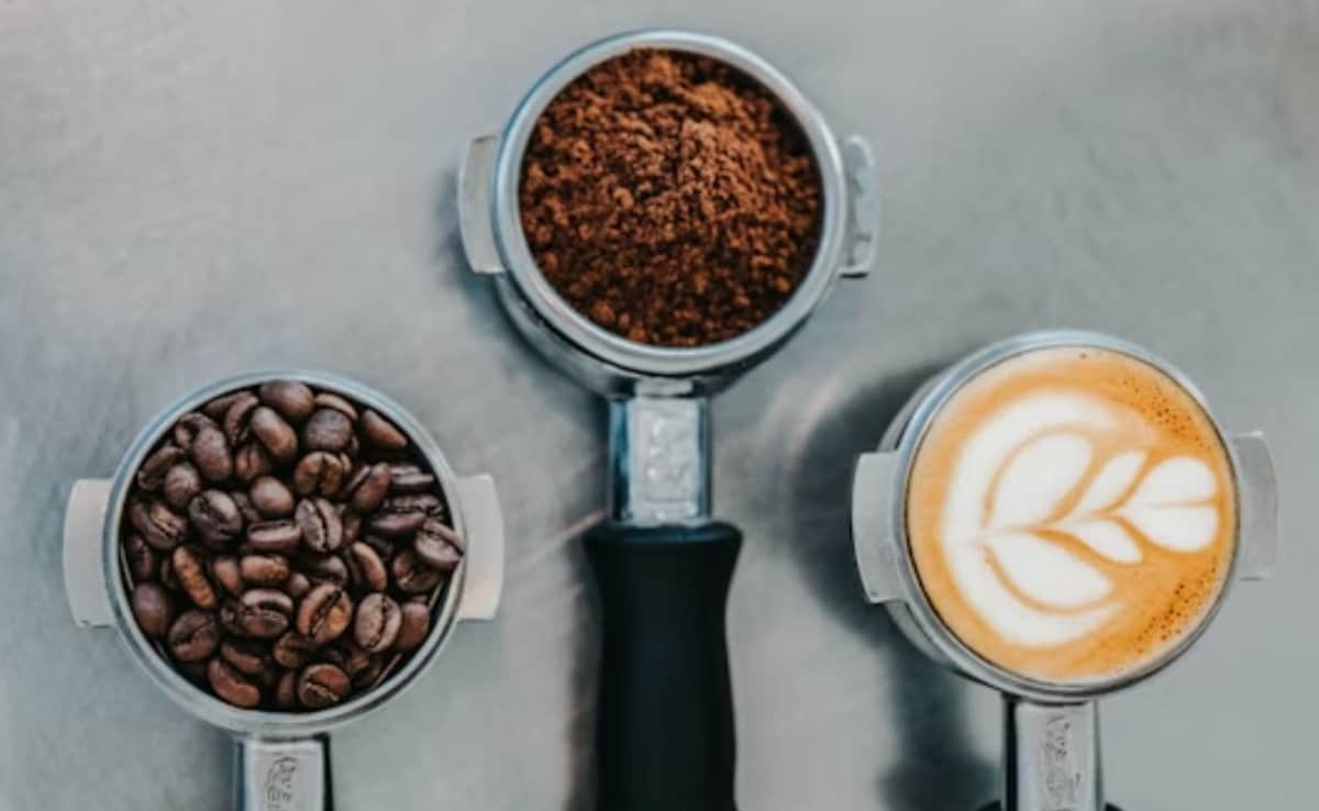 क्या वाकई रोज 2-3 कप कॉफी पीने से कम हो सकता है स्ट्रेस और डिप्रेशन? नई रिसर्च का बड़ा खुलासा
