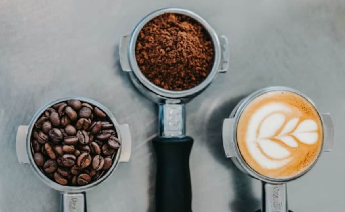 Nutritionist Explains How L-Theanine From Green Tea And Apples Can Help Prevent Caffeine Cravings