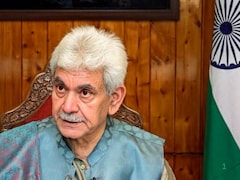 आतंकियों को देते थे खुफिया जानकारी, जम्मू-कश्मीर सरकार ने तीन कर्मचारियों को किया बर्खास्त