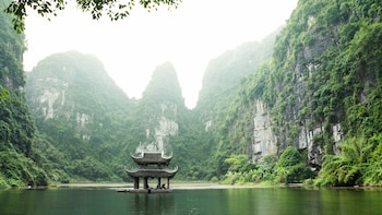 Indian Travellers Pivot To Asia, Domestic Holidays Amid Global Disruptions: ixigo