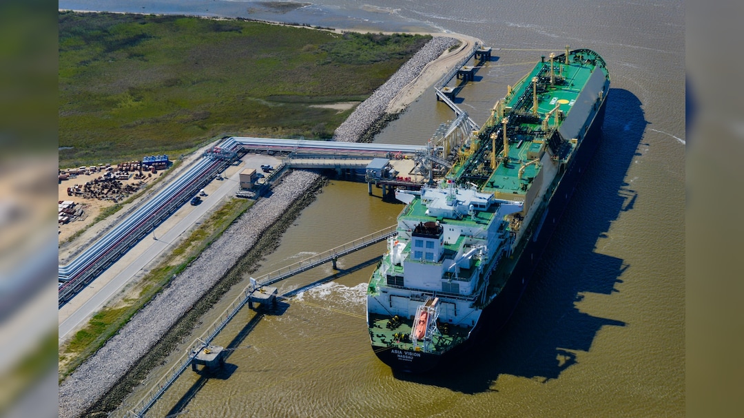 LNG Buyers Hunt For Deals In US After Qatar Is Shut From Market