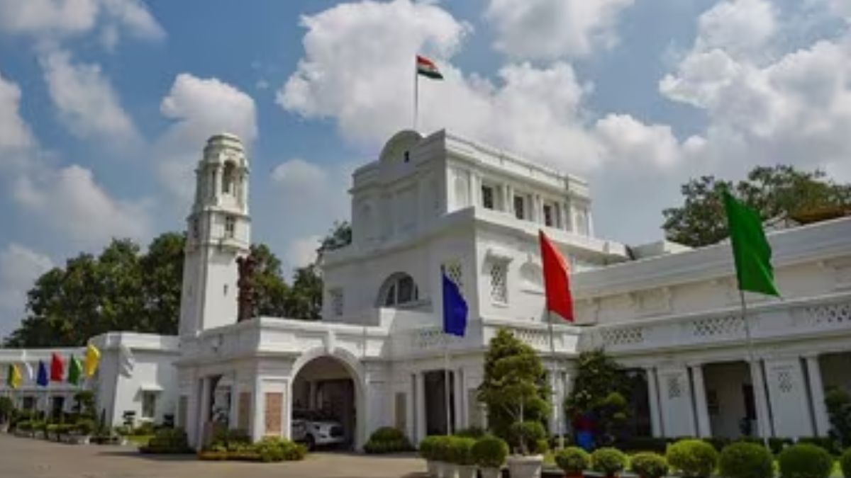 Delhi Budget Session 2026 LIVE: दिल्ली विधानसभा को बम से उड़ाने की धमकी, कार्यवाही टली, आज पेश होना है बजट