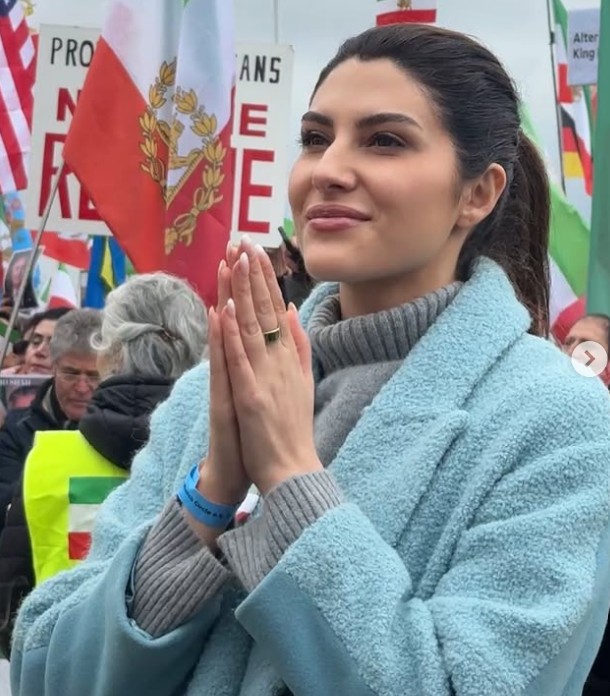 ईरानी एक्ट्रेस कर रही पीएम नरेंद्र मोदी की तारीफ, बोलीं- हमारी सरकार को हमारी परवाह नहीं है लेकिन मोदी जी ने...