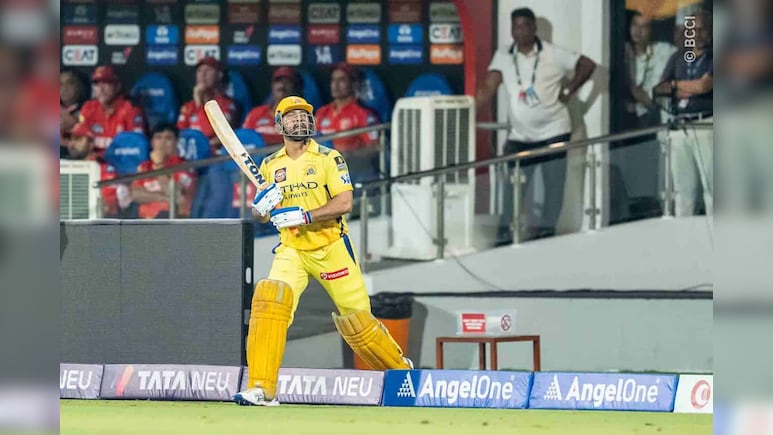 आखिरी ओवर में जीत के लिए धोनी को बनाने थे 18 रन, CSK vs PBKS के बीच IPL का ये मैच याद है आपको? VIDEO