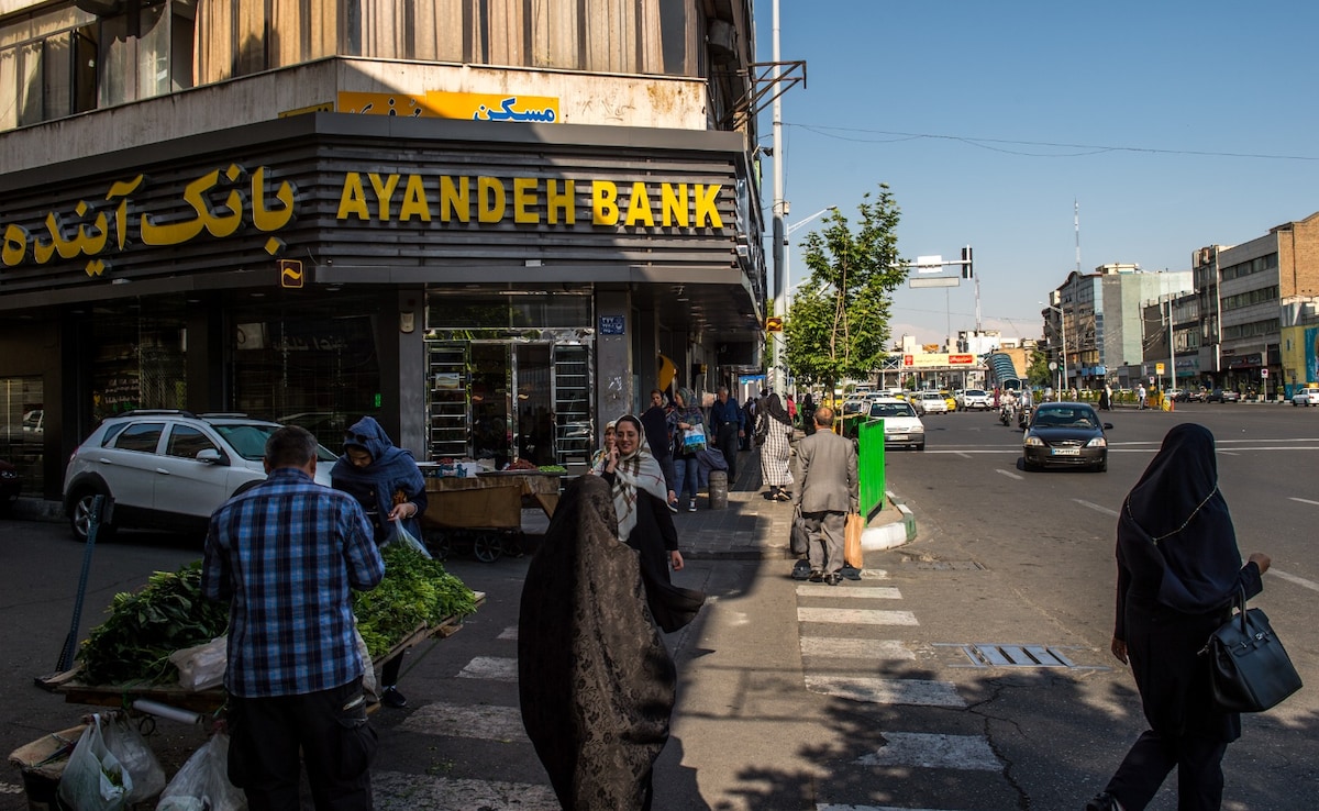 An Ayandeh Bank branch in Tehran in May 2019