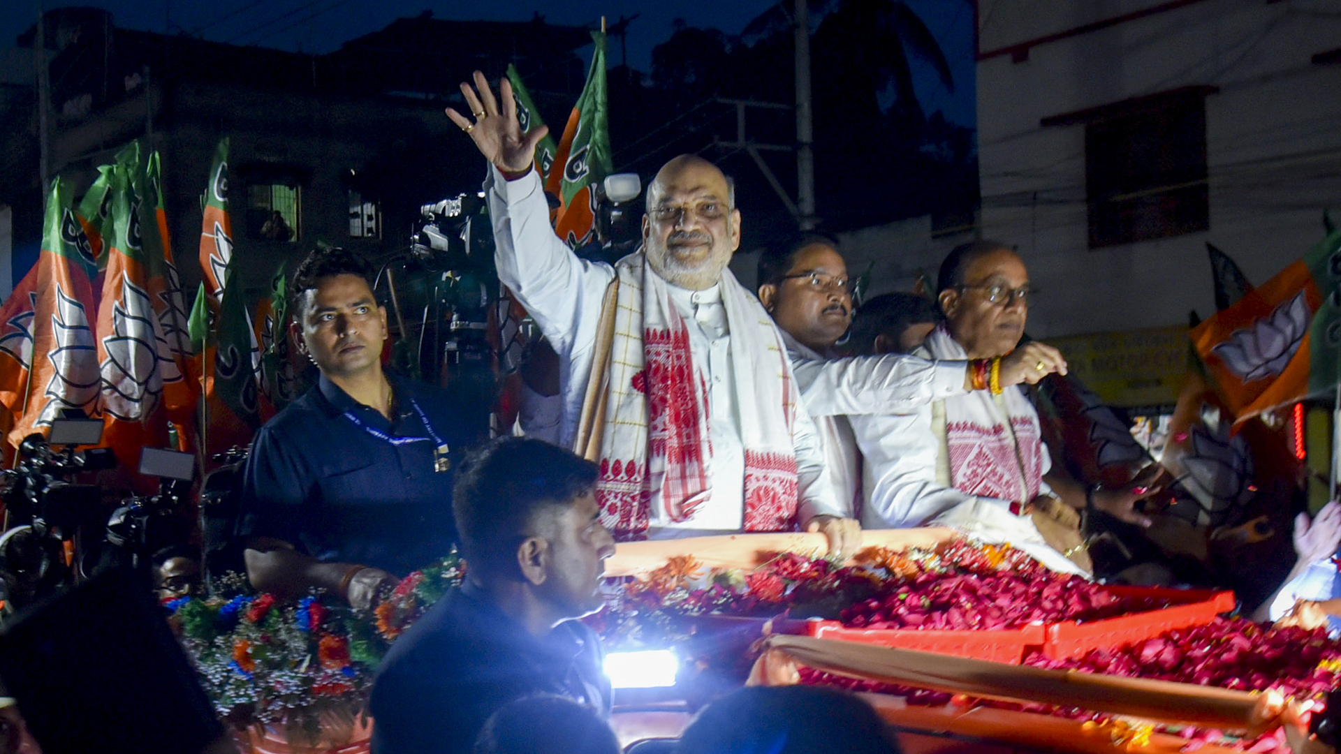 Amit Shah Roadshow in Guwahati: Massive Crowd Ahead of Assam Polls