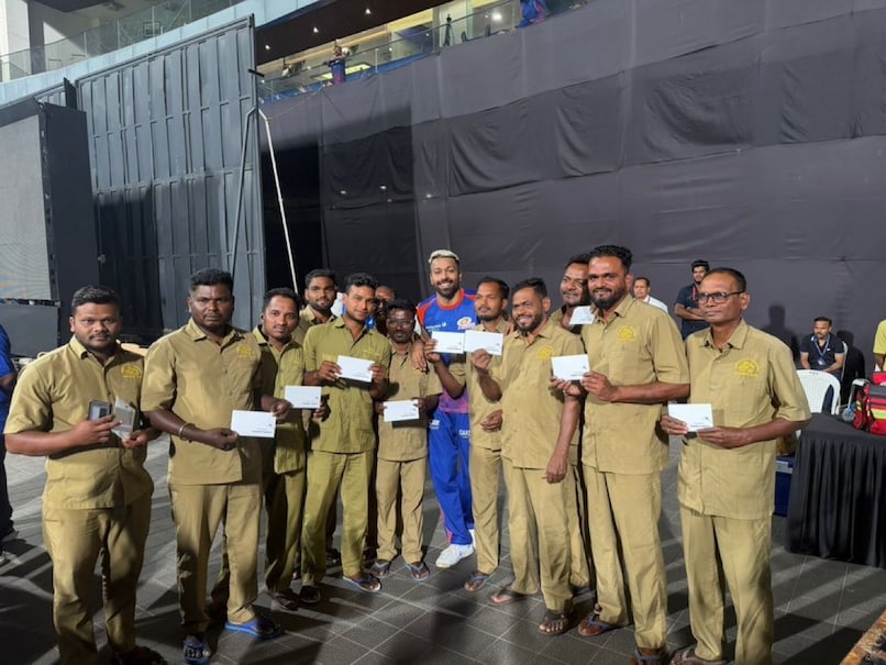 Hardik Pandya Keeps His Word, Wins Hearts With Gesture For Wankhede Ground Staff