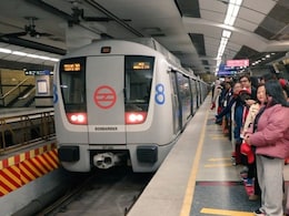 दिल्ली मेट्रो में लगेगा 5000 रुपये तक जुर्माना, फर्श पर बैठने से लेकर कोच में घुसने तक होगा सख्त एक्शन