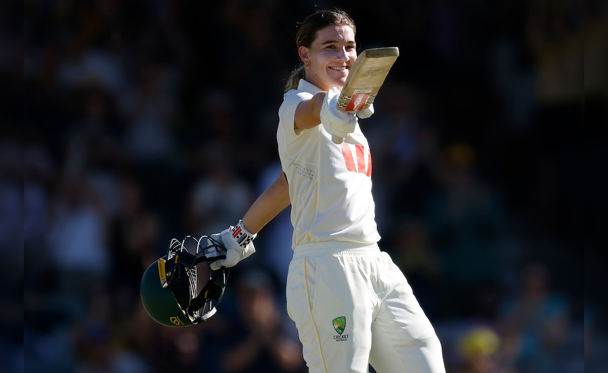 Annabel Sutherlands Record Ton Pushes India To A Corner As Australia On Course To Win Lone Test