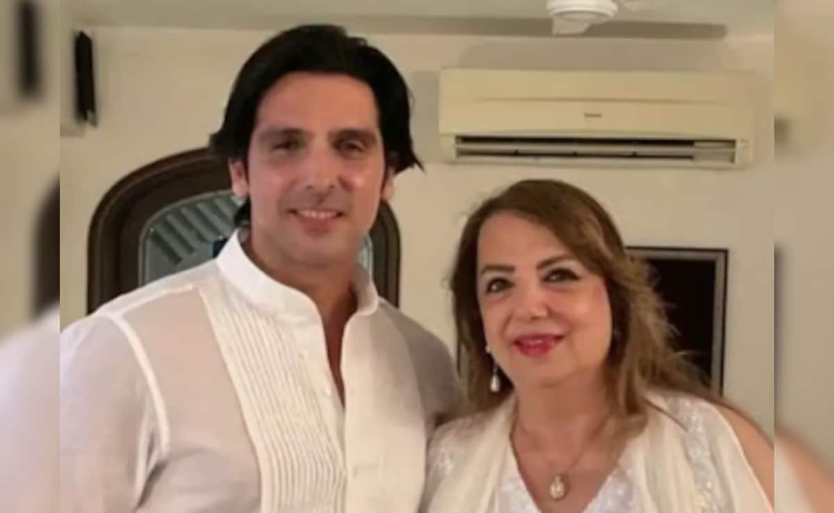 Zayed Khan On Backlash Over Mother Zarine Khan's Hindu Last Rites: "We Don't Need To Say Why"
