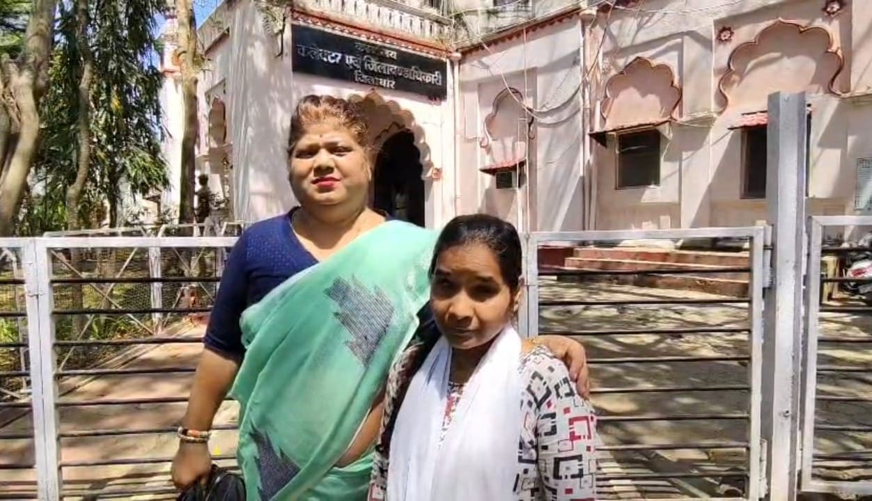 dhar blind woman alleges deputy sarpanch stopped house construction