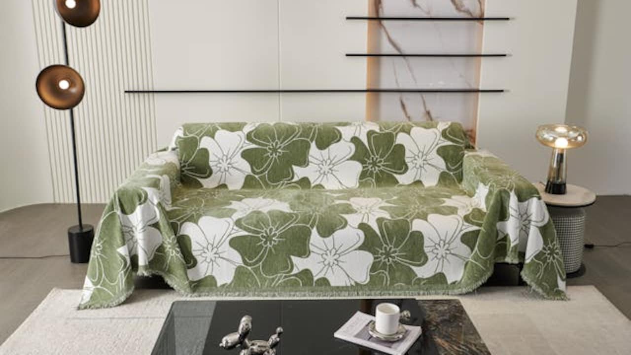 Sofa cover buying tips to get the best fit Sofa cover buying tips to get the best fit