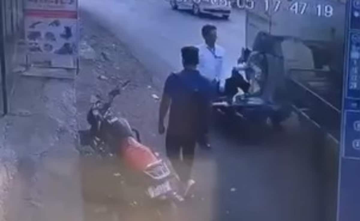 On Camera, 18-Year-Old Girl Dies After Dumper Hits Scooter In Pune