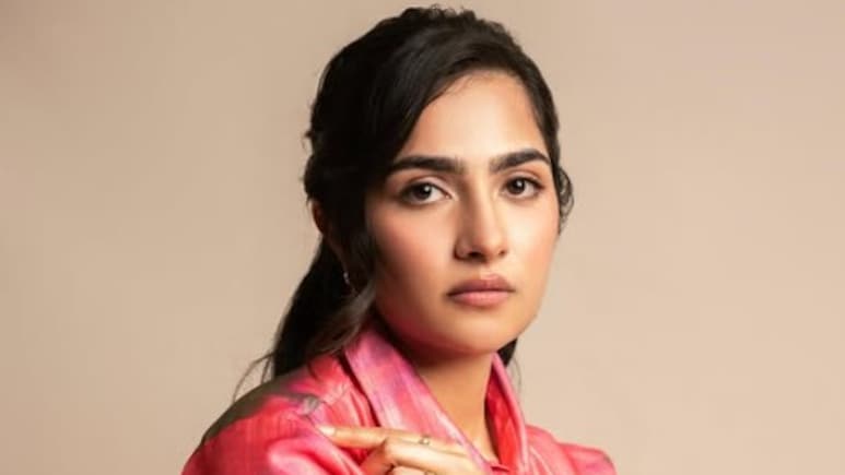 गलत एंगल से फोटो लेने पर भड़कीं साउथ एक्ट्रेसेज, कहा- गलत तरीके से जूम करके तस्वीरें लेना हमारा अपमान