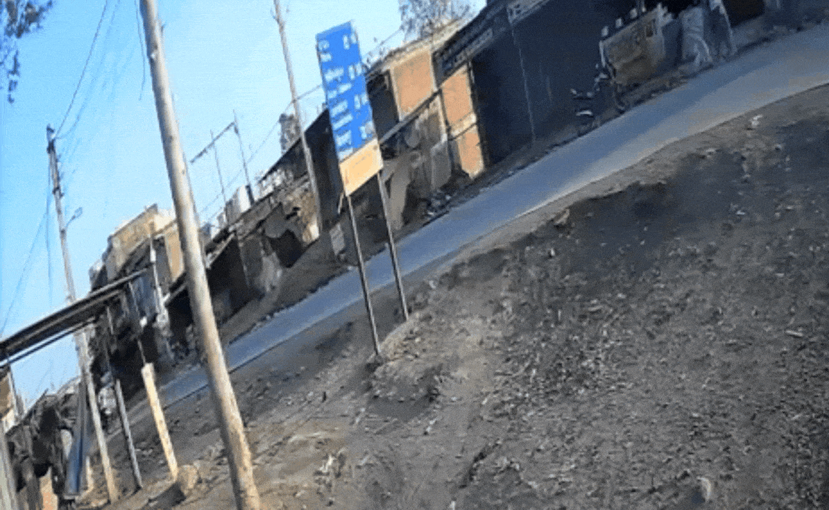 Dindori News: तेज रफ्तार कार का कहर,&nbsp;एक की मौत, दो गंभीर; CCTV में कैद हुआ खौफनाक हादसा