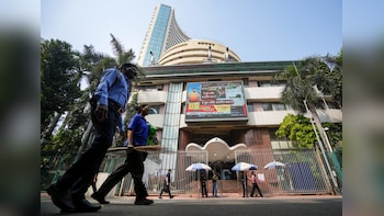 Iran War, Crude Oil Prices To Drive Stock Markets This Week: Analysts