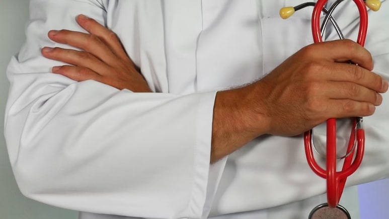 Chennai Man Shocked After Clinic Charges Rs 9,900 For Fever Treatment: "Absolutely Not Worth It"