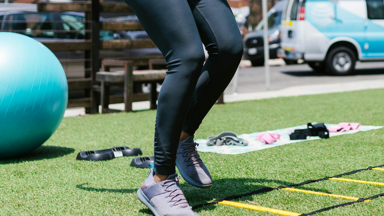 The Compression Myth: Do Tighter Leggings Improve Workouts