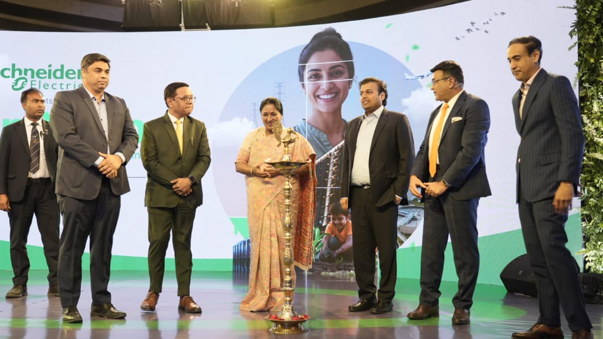 Schneider Electric Presents Green Yodha Campaign | Building an Energy-Efficient India