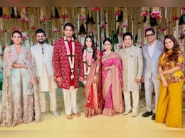 जब बेटे अर्जुन तेंदुलकर ने सानिया चंडोक को पहनाई माला, पिता सचिन तेंदुलकर का ऐसा था रिएक्शन, वीडियो वायरल