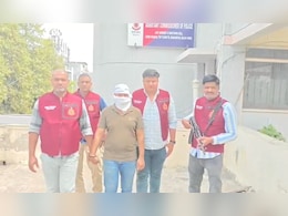 हंसराज कॉलेज से पढ़ाई और फिर पायरेसी&nbsp;का काला धंधा, दिल्ली पुलिस ने NCERT की नकली किताबें बेचने वाले को दबोचा