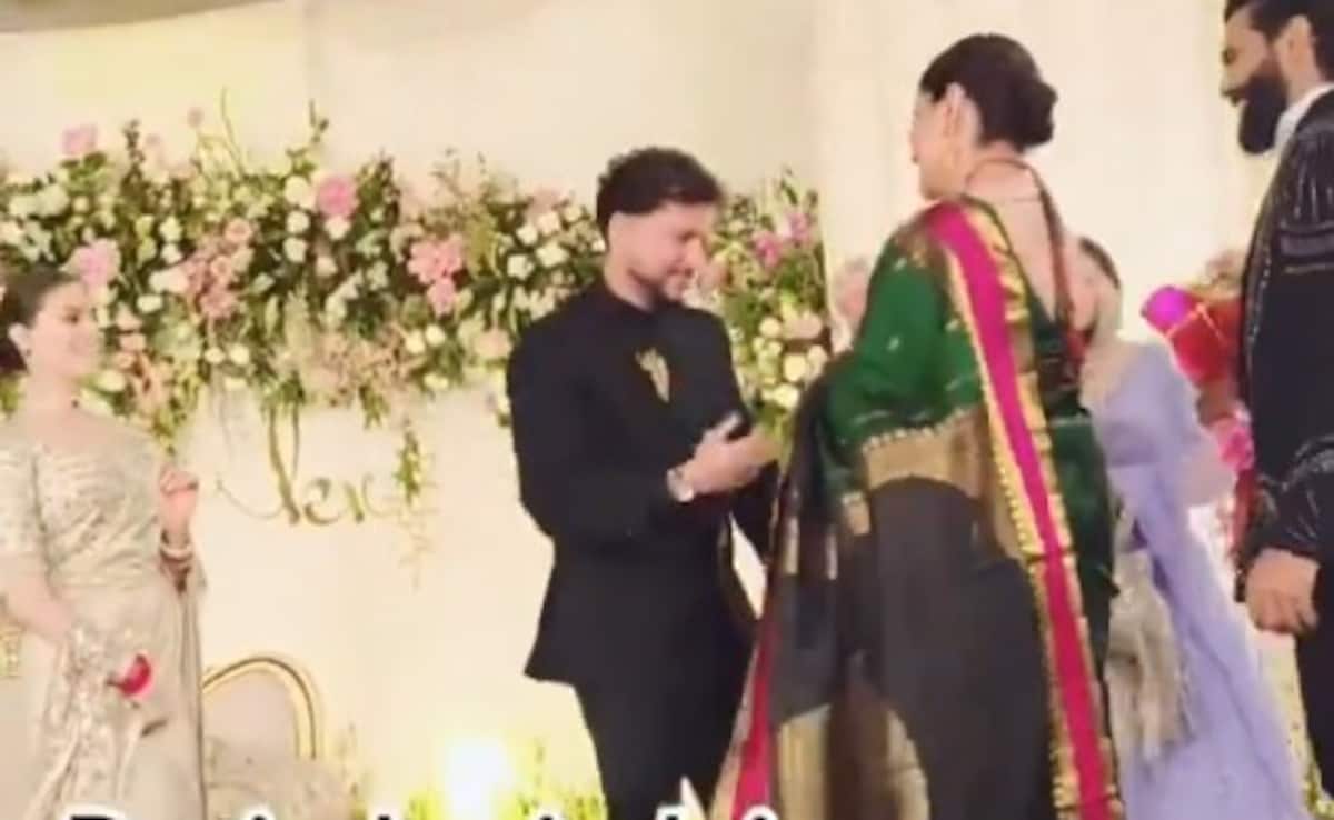 Kuldeep Yadav Touches Ravindra Jadeja And His Wifes Feat At Wedding Reception, Video Goes Viral